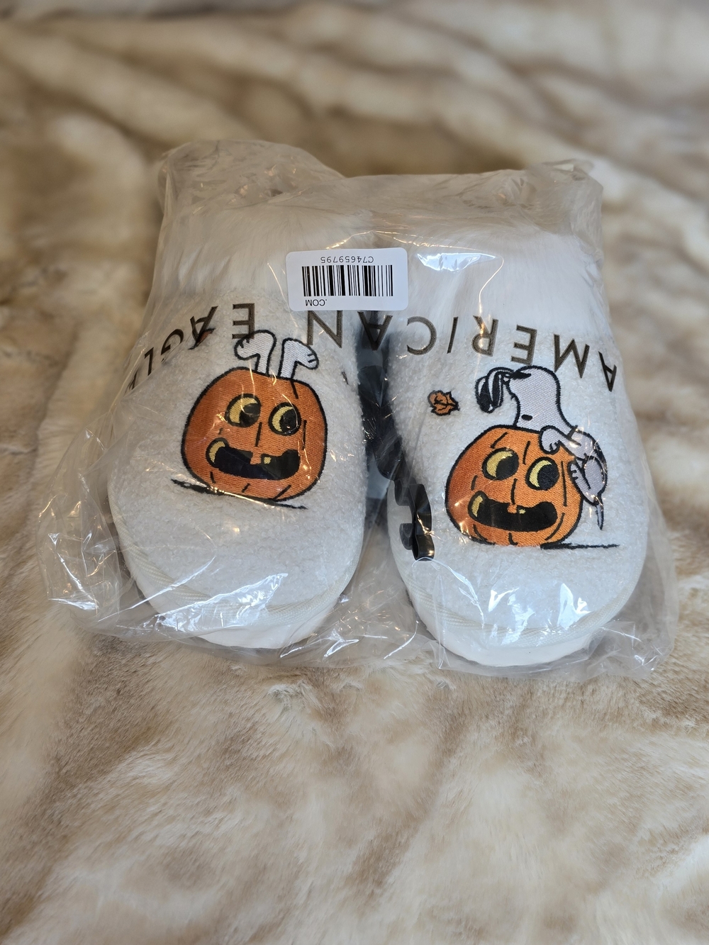 NWT! American Eagle Faux Fur Lined Womens Peanuts Snoopy Pumpkin Slippers Sz 10